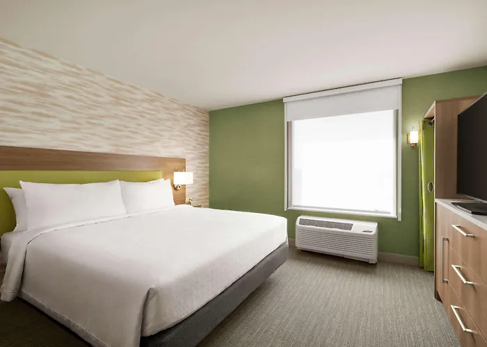 Home2 By Hilton Salt River Hotel 3*