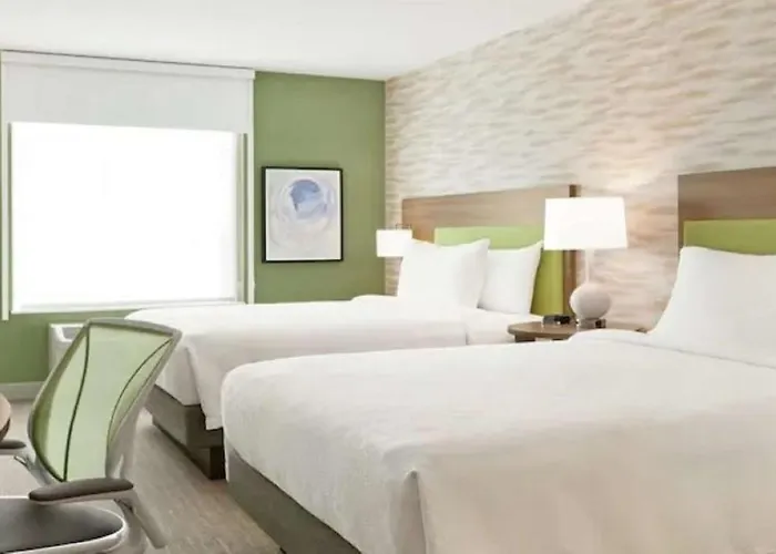 Hotel Home2 By Hilton Salt River 3*