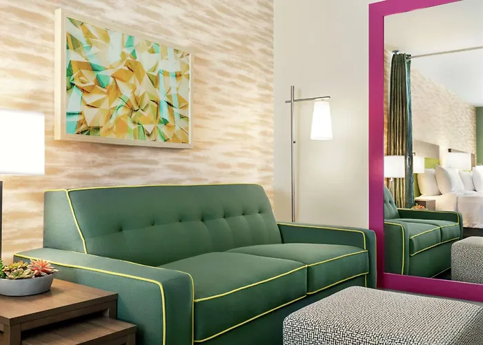 Home2 By Hilton Salt River 3*