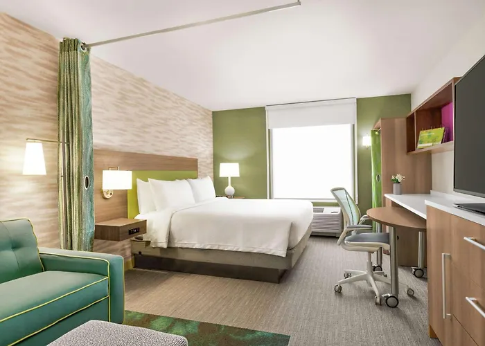 Hotel Home2 By Hilton Salt River 3*