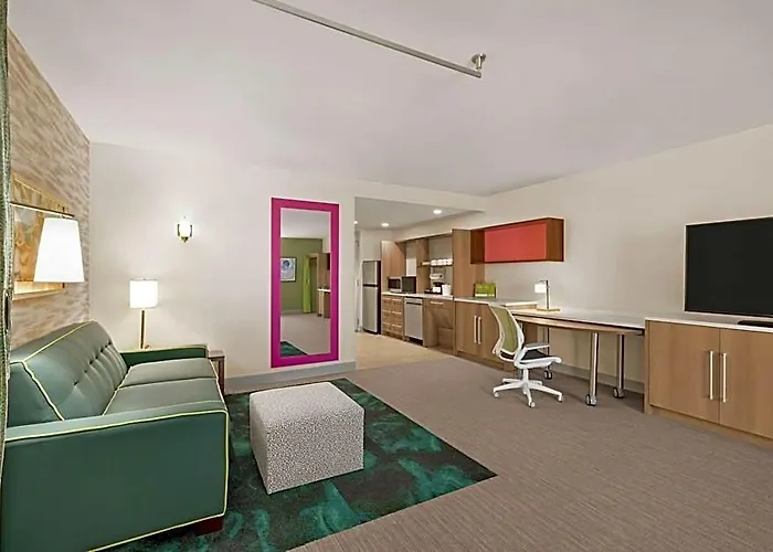 Hotel Home2 By Hilton Salt River 3*